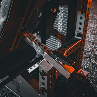 Adjustable Leg Extension & Leg Curl Combo